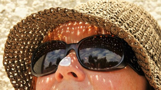 The Difference Between Sunscreens in the U.S. vs Europe
